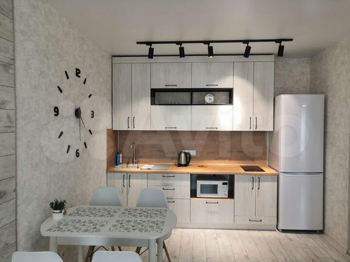 2-к. квартира, 43 м², 7/16 эт.