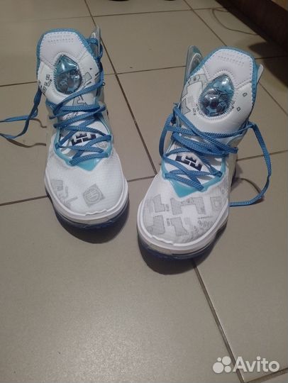 Кроссовки баскетбольные Nike Air 