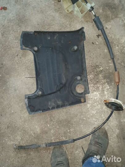 Крышка на двигатель на хундай сонату 4