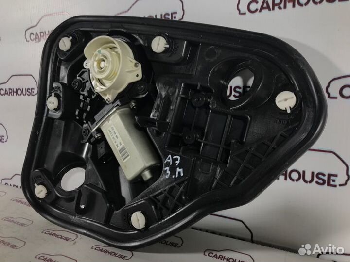 Доводчик двери задний правый Audi A7 4G рестайлинг