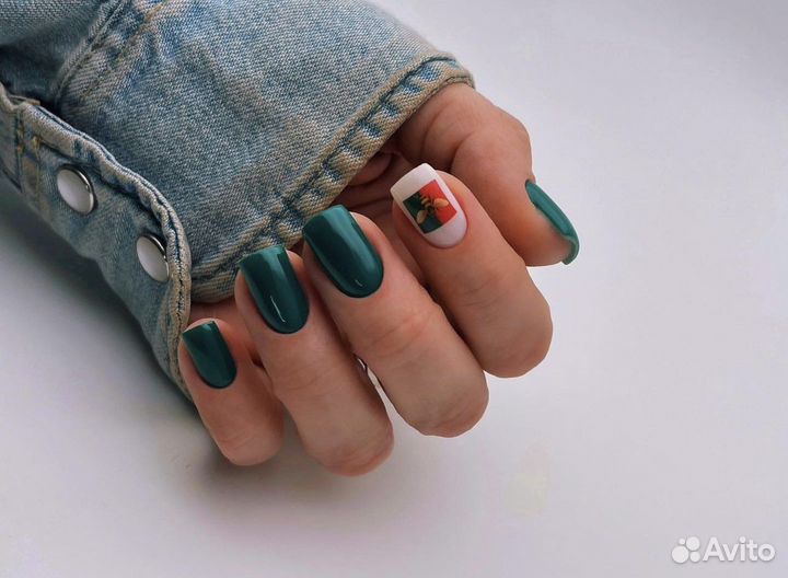 Маникюр/педикюр