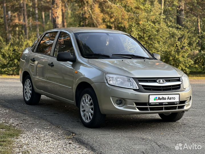 LADA Granta 1.6 МТ, 2012, 165 000 км