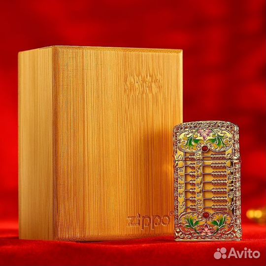 Зажигалка zippo лимитированная золотая