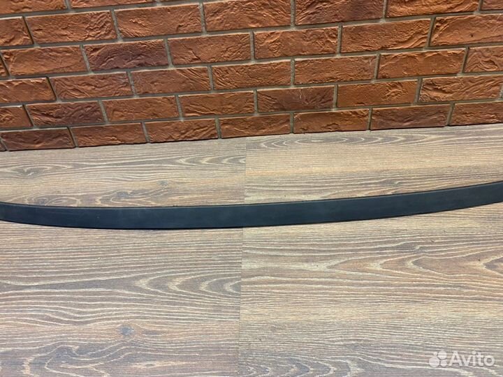 Спойлер переднего бампера Kia Carnival 2020+