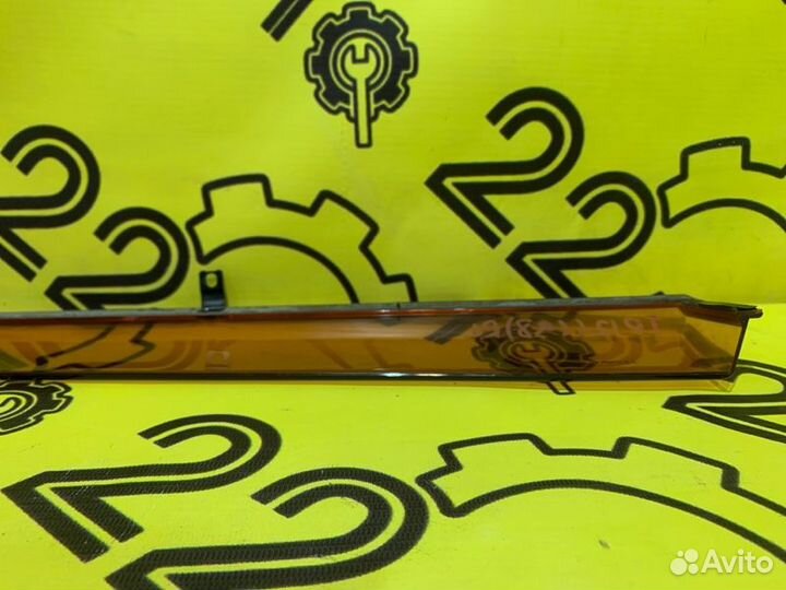 Ветровик задний левый Nissan Primera TP12 QR20DE