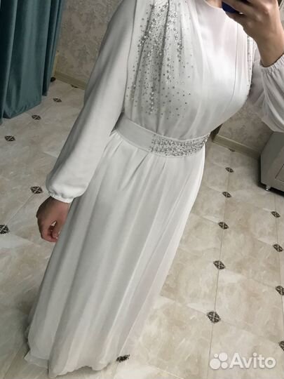 Нарядное платье