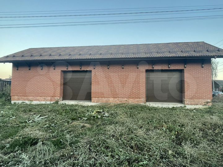 Дом 190 м² на участке 11 сот.