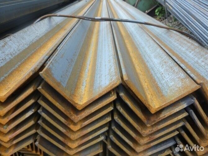 Уголок металлический