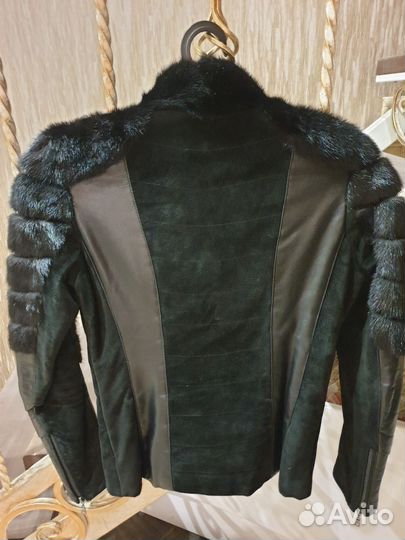 Куртка кожаная женская 44 натуральная