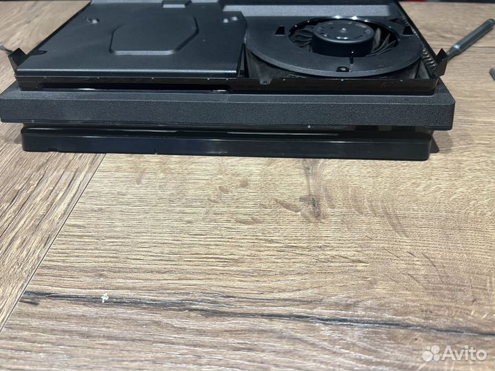 Sony playstation 4 PS4 pro 1tb