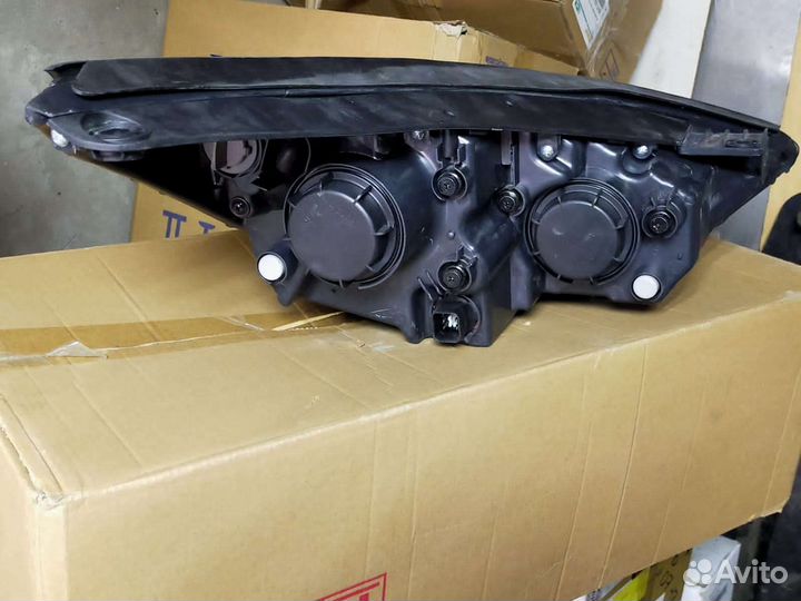 Фара hyundai ix35 (левая)