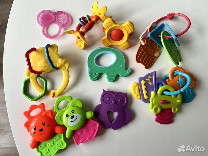 Развивавающие игрушки пакетом