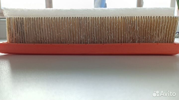 Продам Фильтр воздушный mahle LX 4060