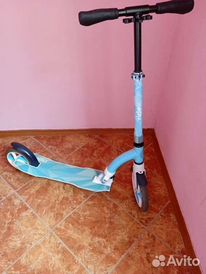 Самокат детский двухколесный бу