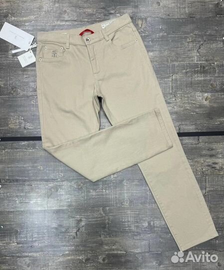 Мужские джинсы Brunello Cucinelli для деловых встреч