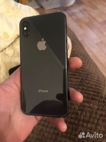 iPhone X, 64 ГБ