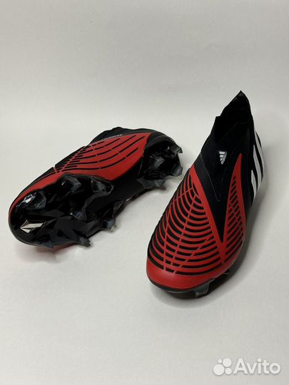 Футбольные бутсы Adidas predator