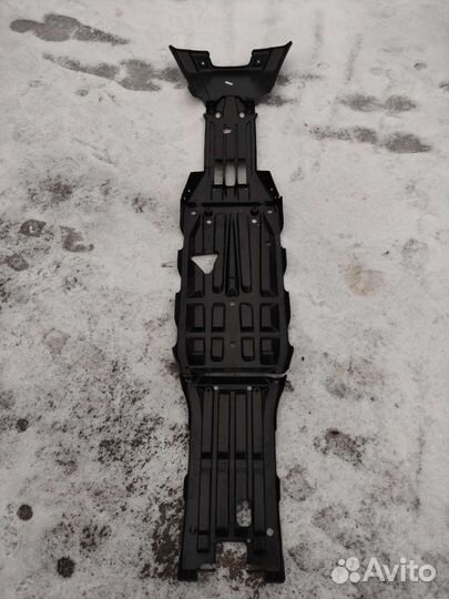 Защита днища cforce 600