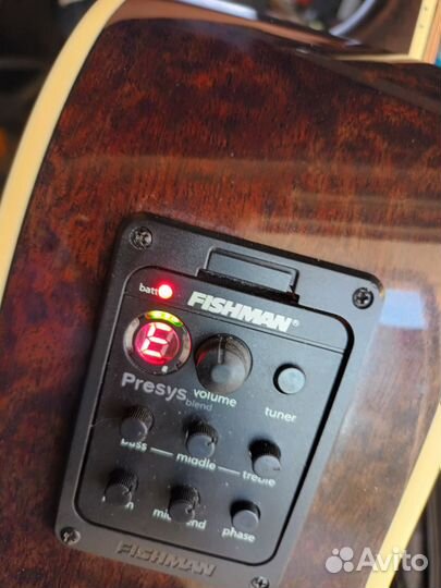 Crafter MD-70 (Korea) с темброблоком Fishman