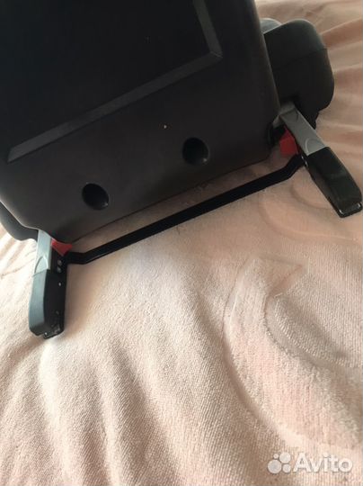 Автомобильное детское кресло