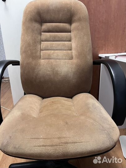 Компьютерное кресло