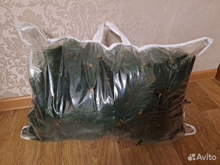 Елка искусственная