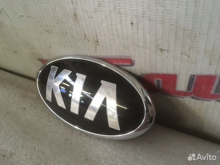 Эмблема капота передняя Kia K5