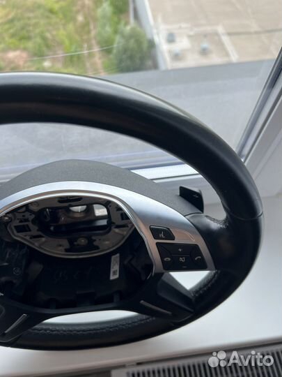 Рулевое колесо w212