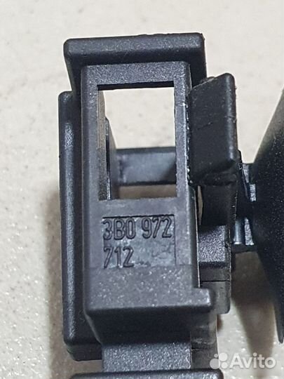 Разъём подключения / Фишка Vag / Audi 3B0972712