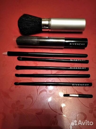 Кисти Givenchy набор