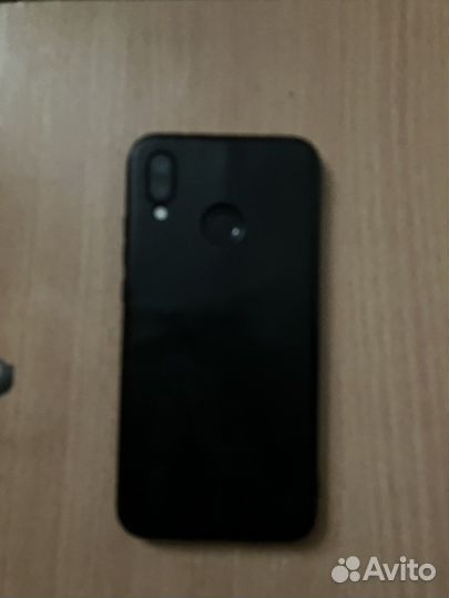 Телефон huawei p20 lite