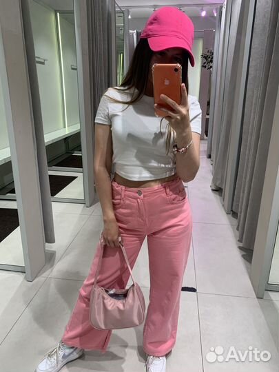 Розовые джинсы Zara