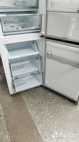 Холодильник новый