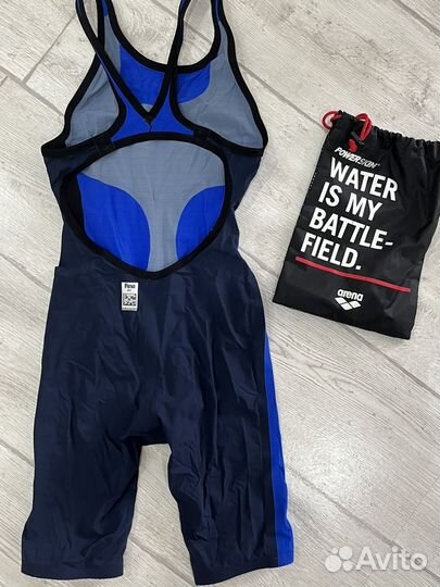 Гидрокостюм женский Arena
