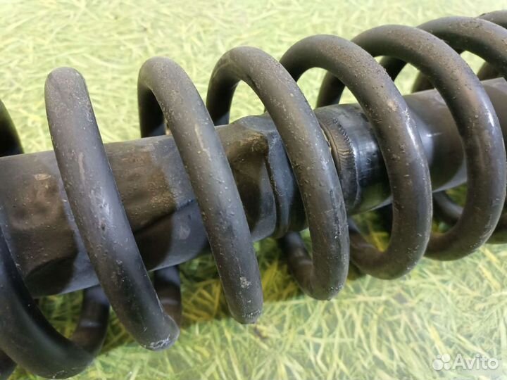 Амортизатор передний Lexus Lx600