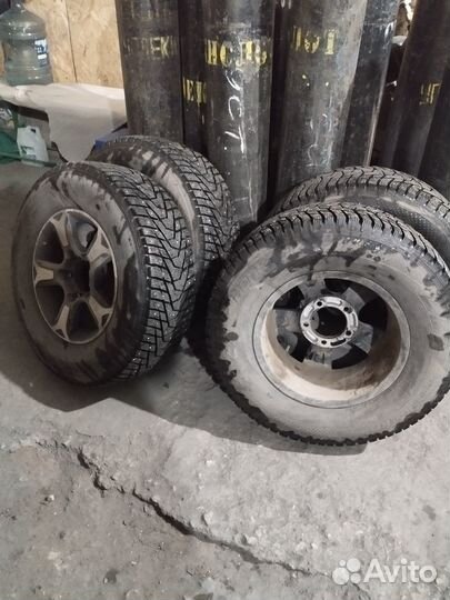Продам шины на литых дисках