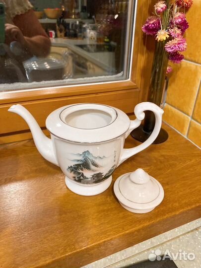 Чайник заварочный фарфоровый