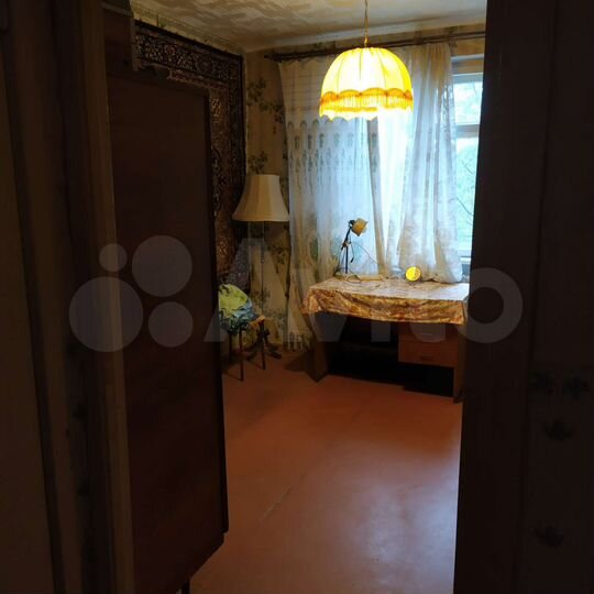 Доля в 3-к. квартире, 65,5 м², 2/9 эт.