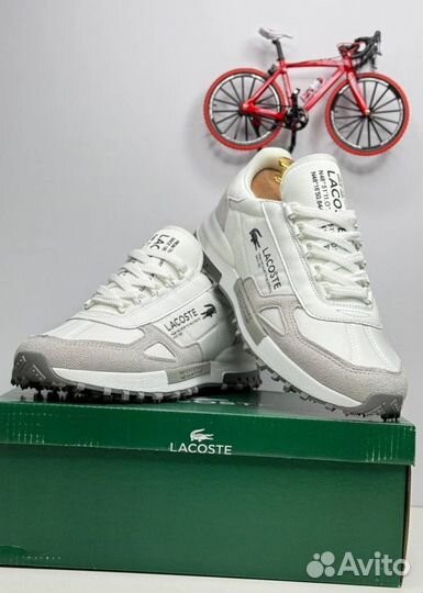 Кроссовки Lacoste универсальные