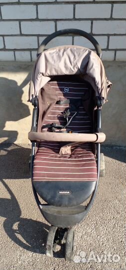 Прогулочная коляска