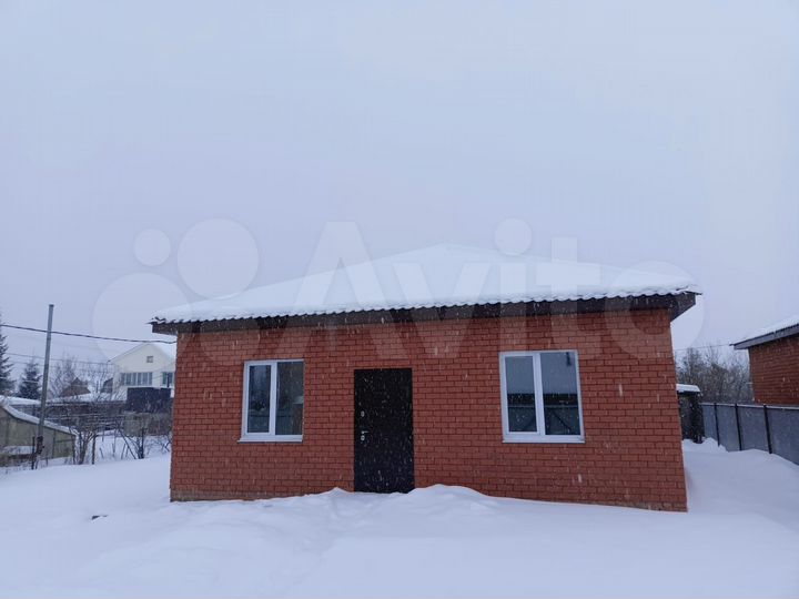 Дом 90 м² на участке 5 сот.