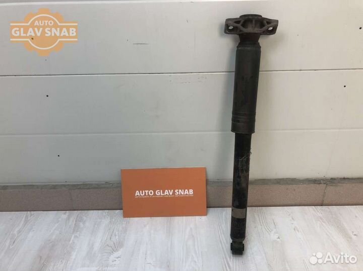 Амортизатор задний Opel Zafira C