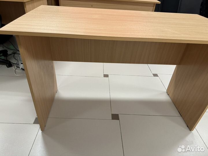 Офисные столы бу
