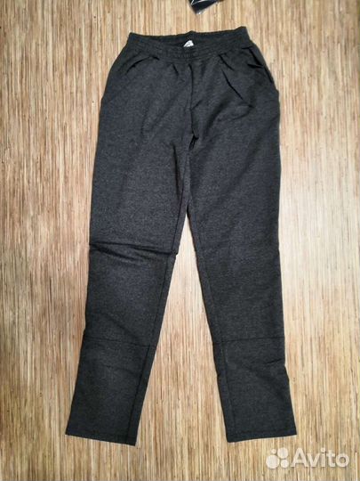 Костюм спортивный женский размер 46