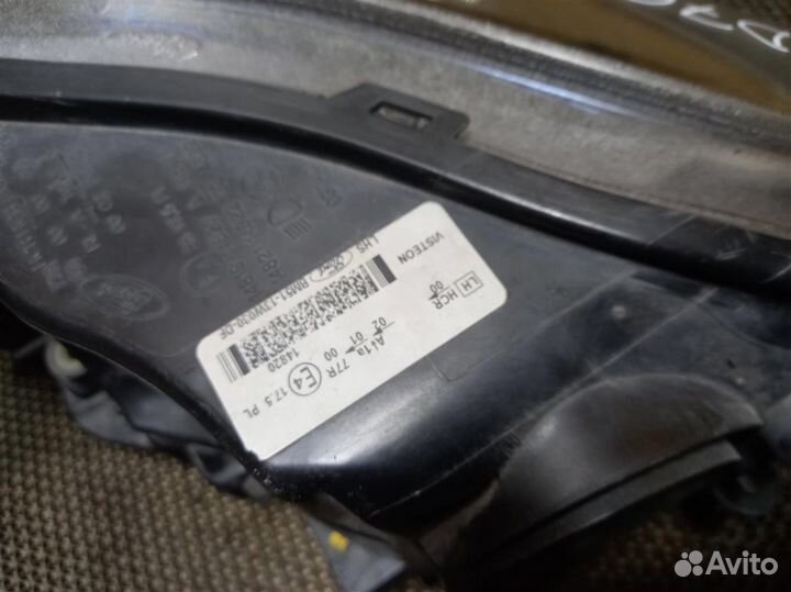 Фара левая ford focus 3 CB8