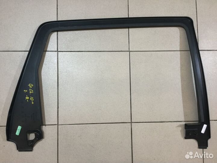 Обшивка двери (на рамку) задней Гранд Чероки WK2