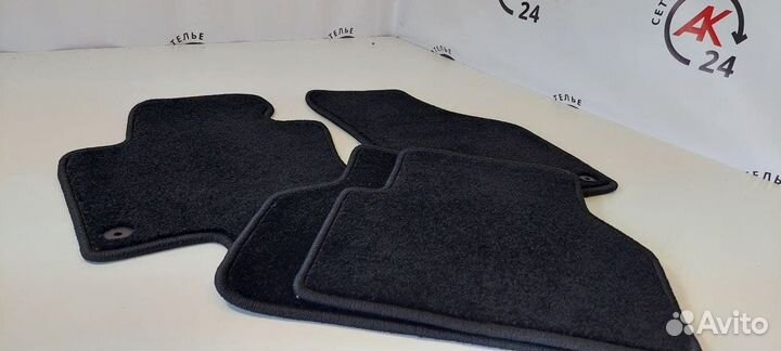 Коврики Volkswagen Tiguan 2008 ворсовые в наличии