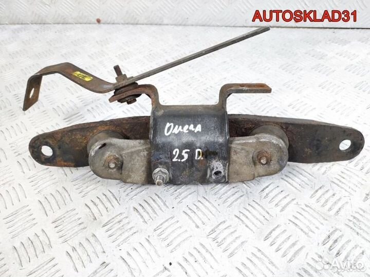 Кронштейн кпп Opel Omega B 2.5 Y25DT Дизель