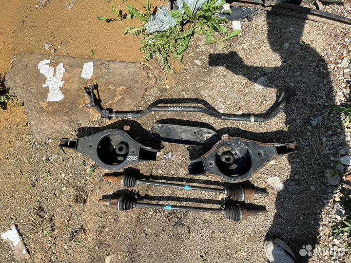 Привод задний Infiniti QX60