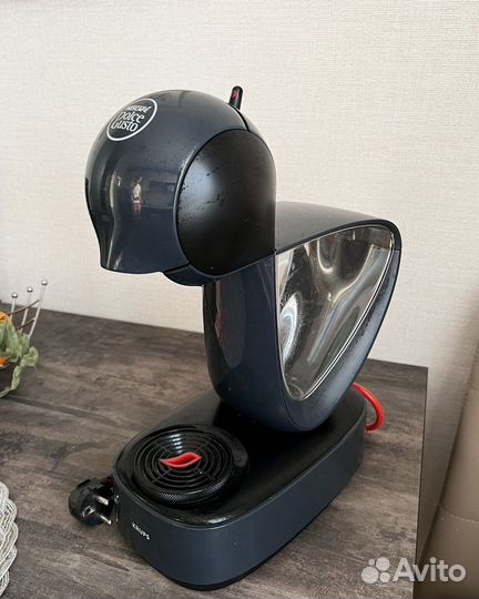 Кофемашина капсульного типа Dolce Gusto